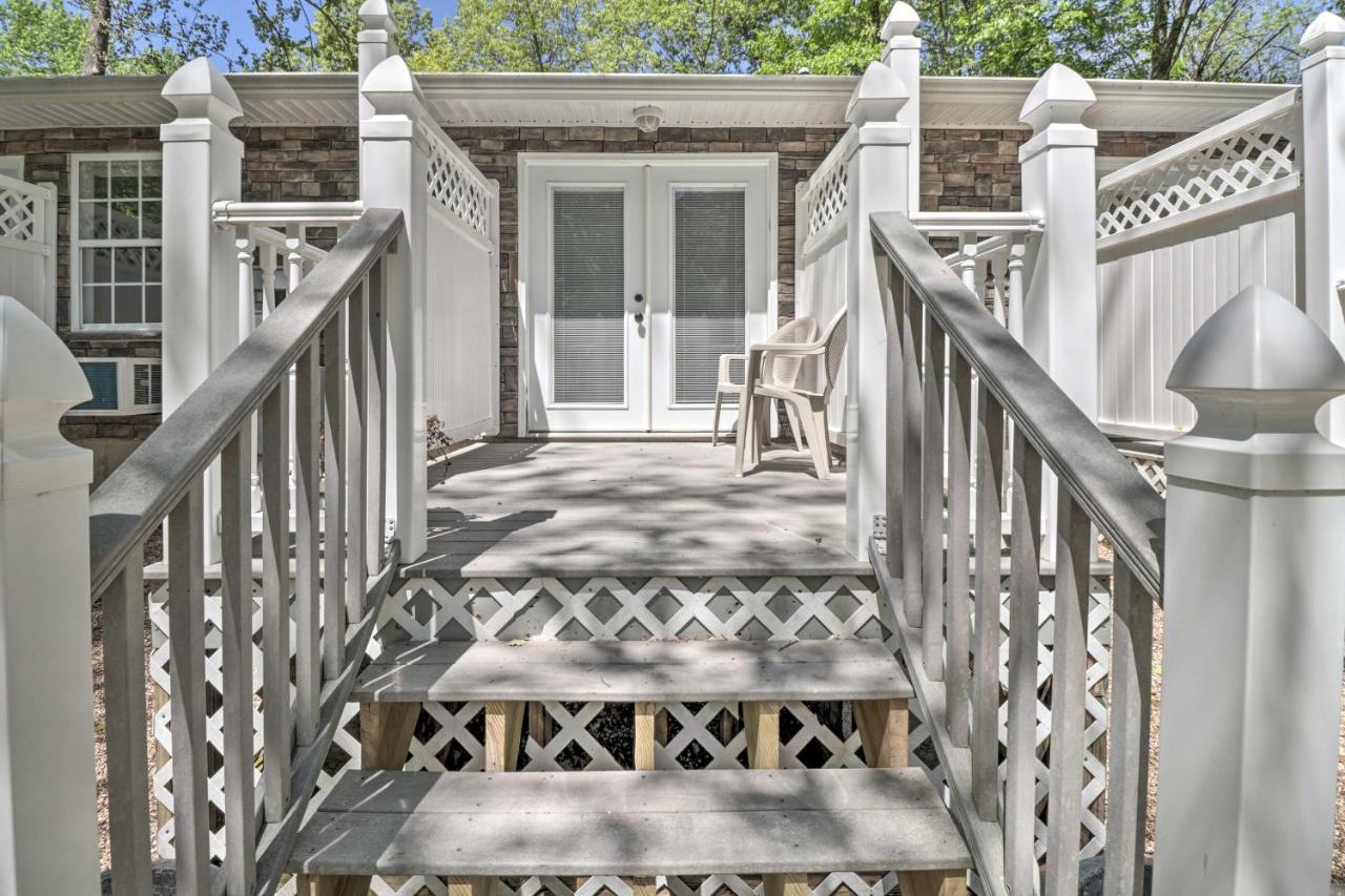 Lakeview Escape With Direct White River Access! Exterior photo