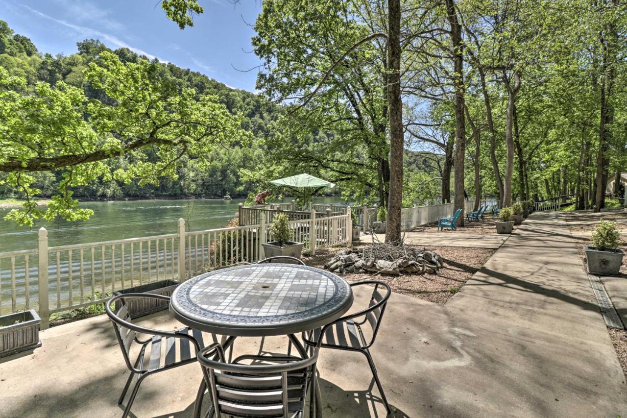 Lakeview Escape With Direct White River Access! Exterior photo