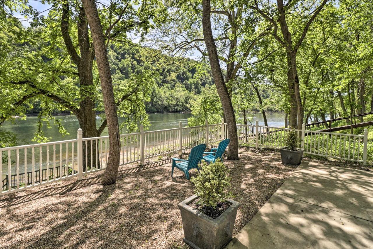 Lakeview Escape With Direct White River Access! Exterior photo